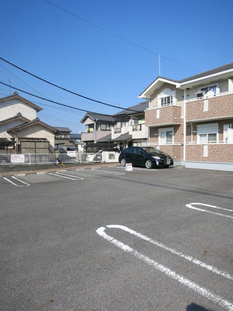 14/23 駐車場