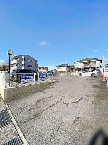 4/4 駐車場