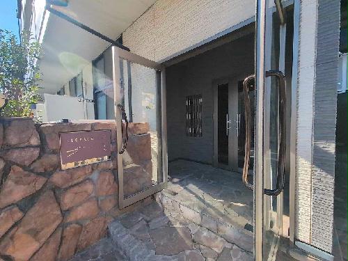 14/14 エントランス