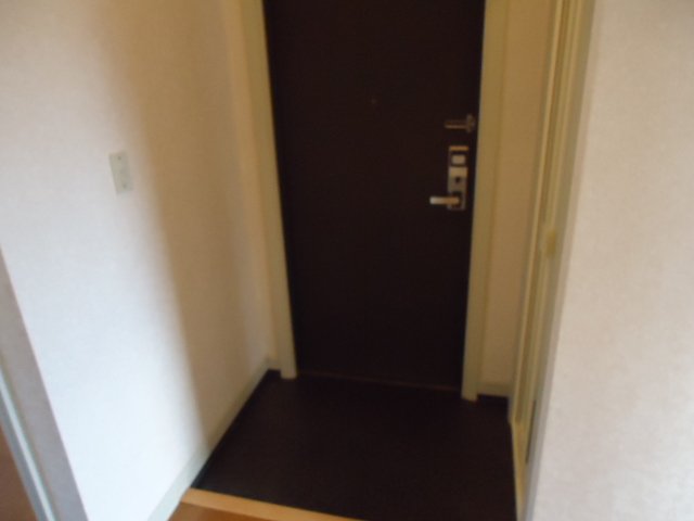 14/29 玄関
