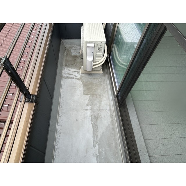 13/18 バルコニー