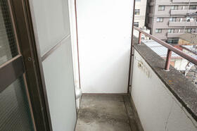 13/16 バルコニー