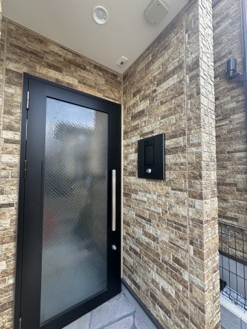 17/17 エントランス