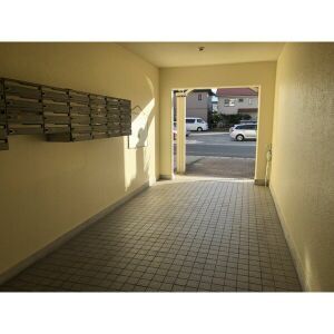 2/3 エントランス