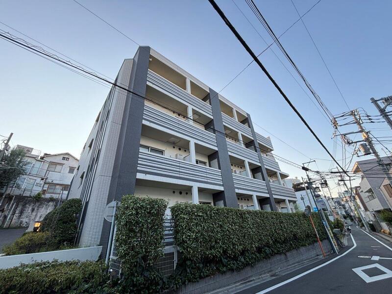 ドゥーエ参宮橋の外観