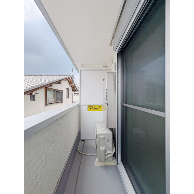 15/23 バルコニー