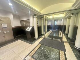 8/8 エントランス