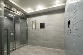 2/2 エントランス