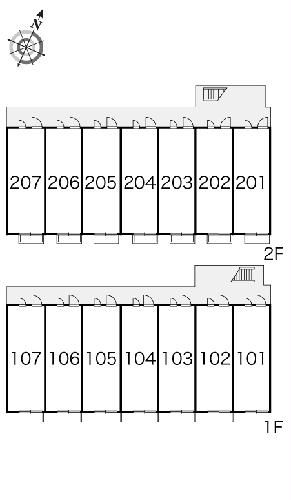 13/14 エントランス