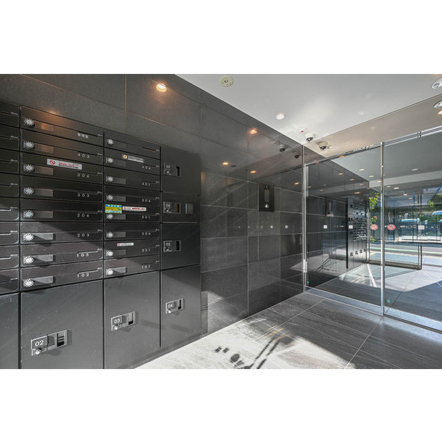 15/20 エントランス