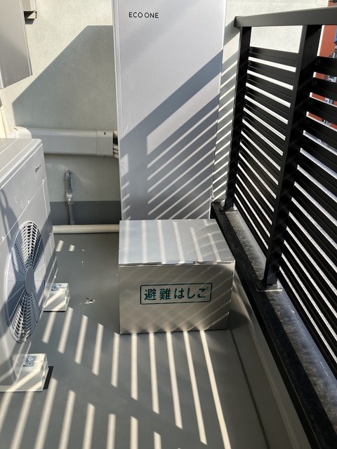 28/29 バルコニー