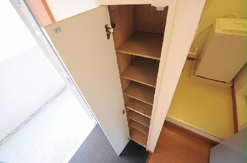 レオパレスしまぶくの収納