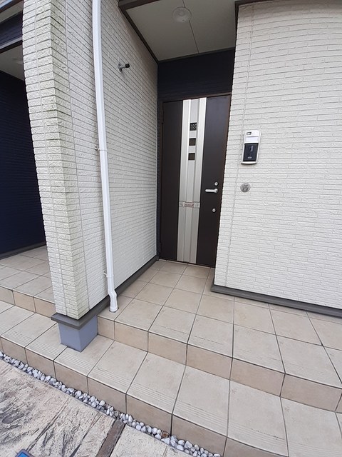 13/24 エントランス