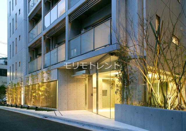 2/8 エントランス