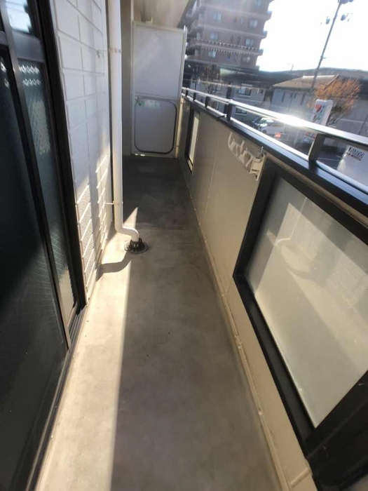 15/22 バルコニー