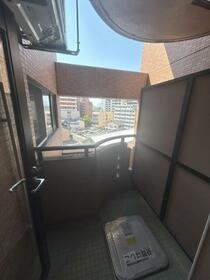 13/21 バルコニー