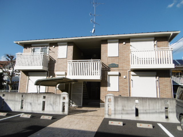 21/28 エントランス