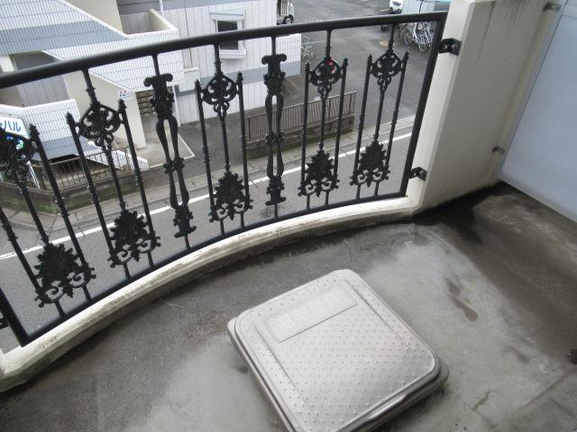 6/18 バルコニー