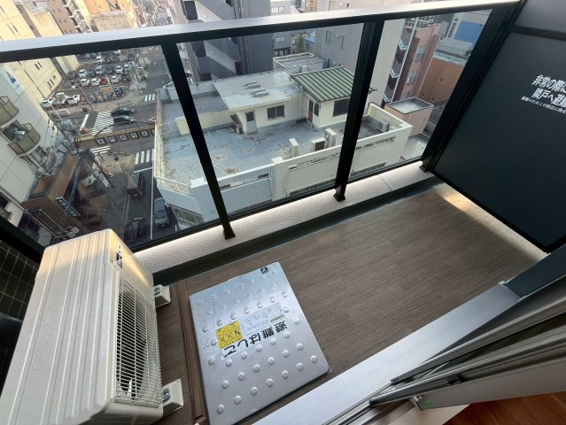 16/20 バルコニー