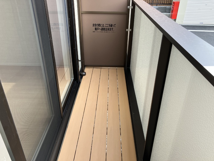 16/21 バルコニー