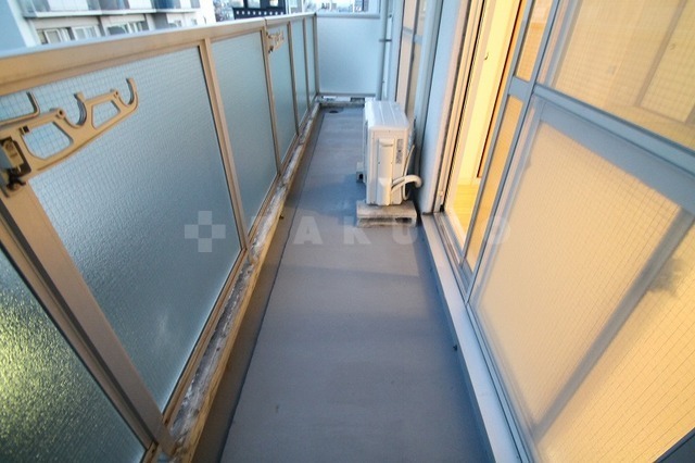 13/14 バルコニー