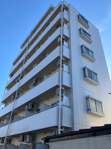 スカイコート和光の外観