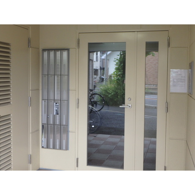 21/21 エントランス