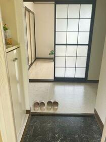 6/16 玄関