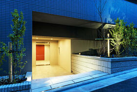 2/3 エントランス