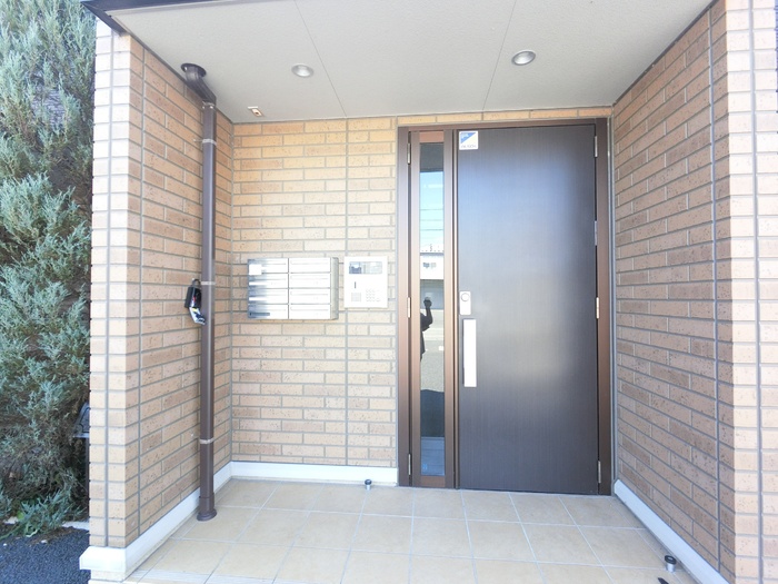 18/21 エントランス