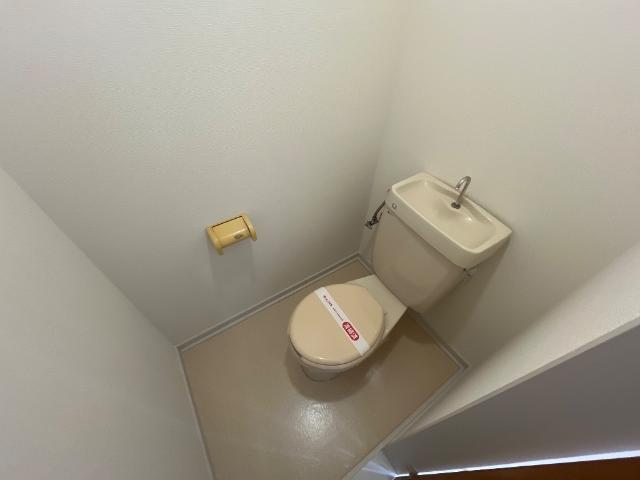 16/28 トイレ