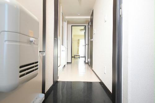 2/3 エントランス