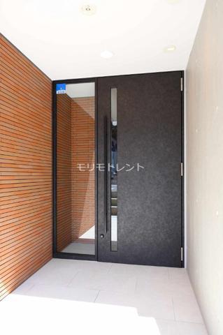 17/18 エントランス