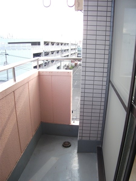 16/28 バルコニー