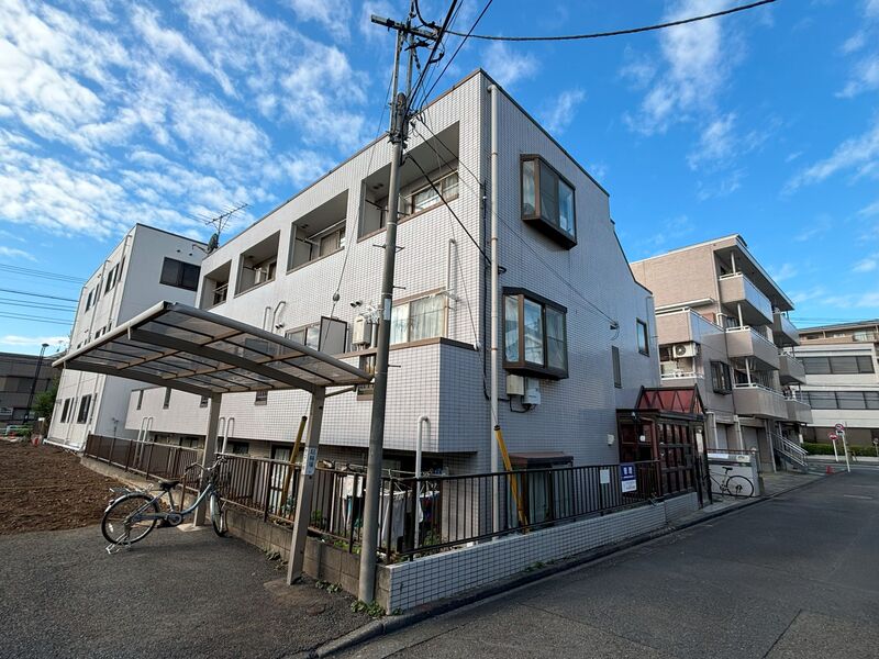 モア府中の外観
