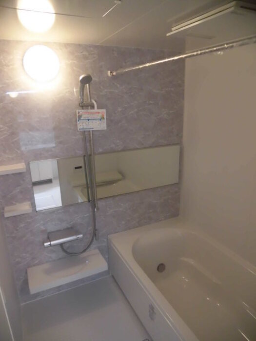 8/16 浴室