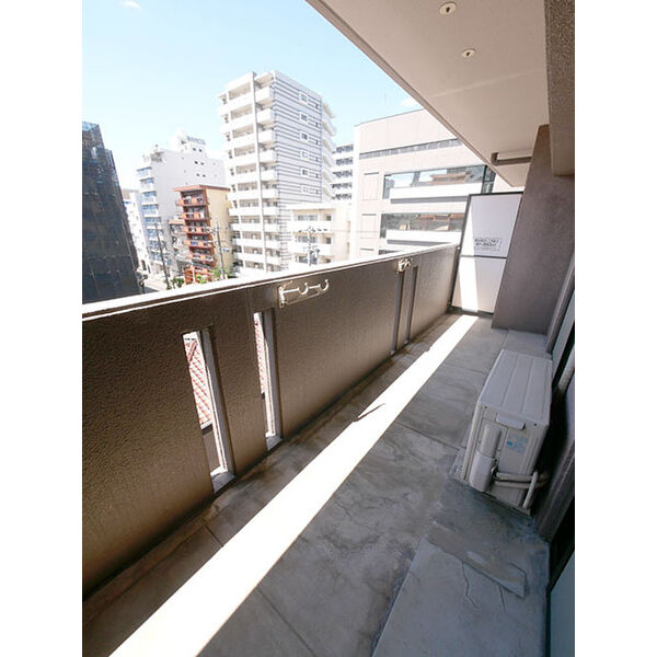 11/11 バルコニー