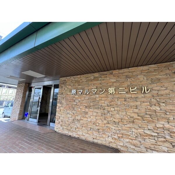 14/22 エントランス