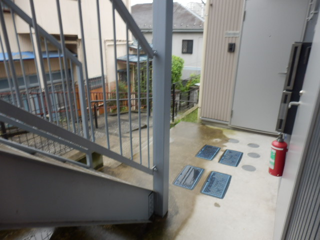 22/29 エントランス