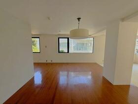 4/15 リビング/ダイニング