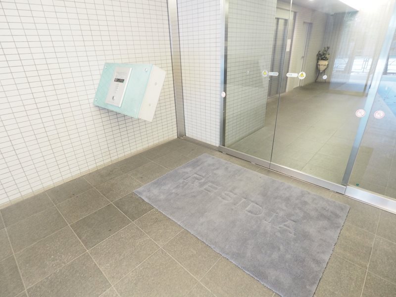 19/21 エントランス