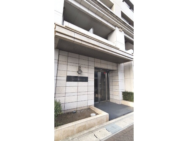 20/22 エントランス