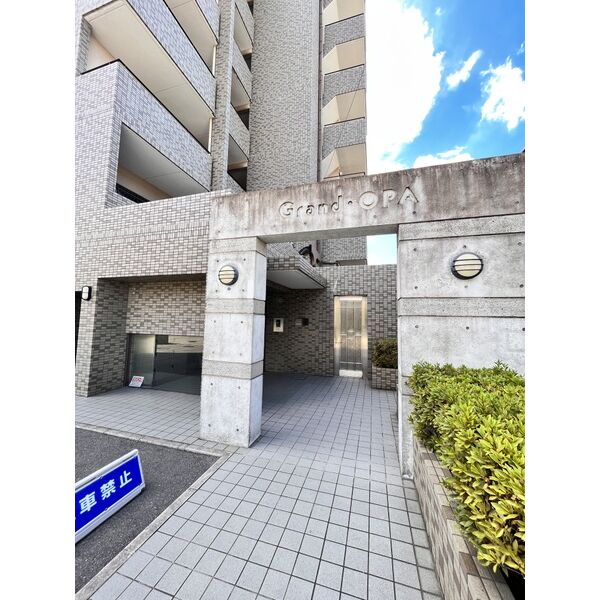 2/6 エントランス