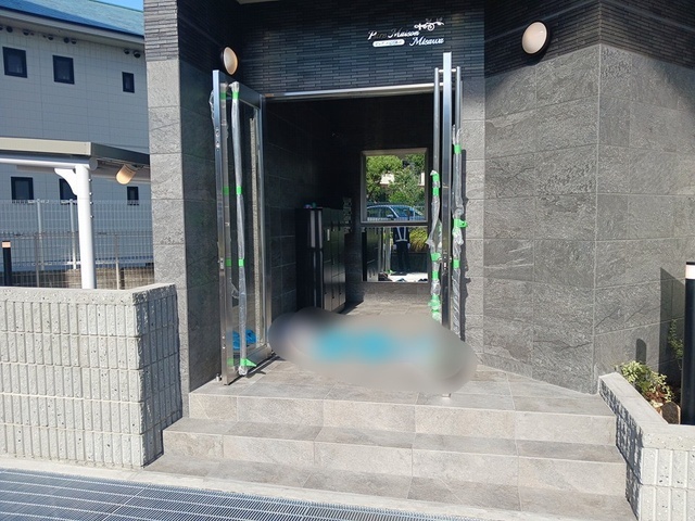 14/20 エントランス