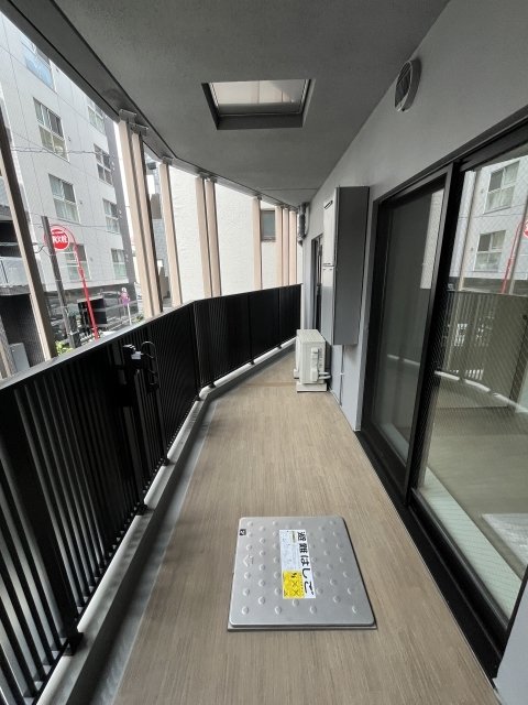 16/28 バルコニー