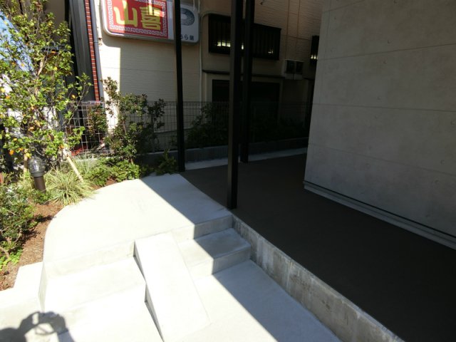 21/21 エントランス