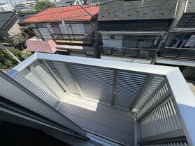 13/16 バルコニー