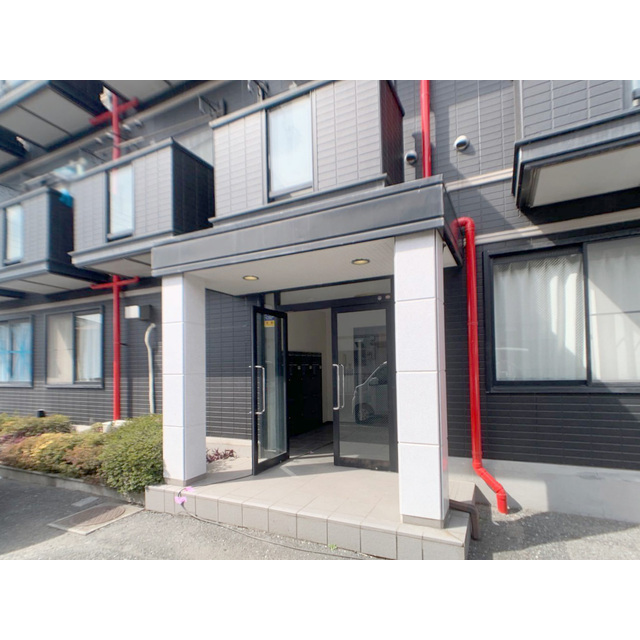 24/24 エントランス