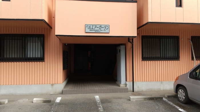 2/3 エントランス