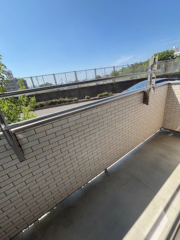 17/22 バルコニー